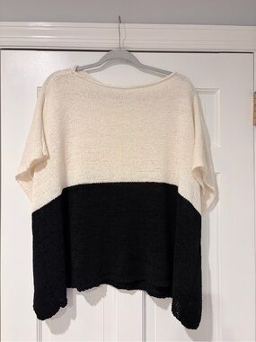 Chico’s Colorblock Knit Poncho Sweater Size L Cream Black Oversized